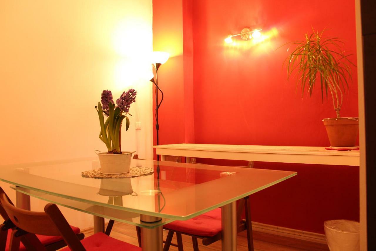 Appartamento Yasmine Flat Budapest Esterno foto
